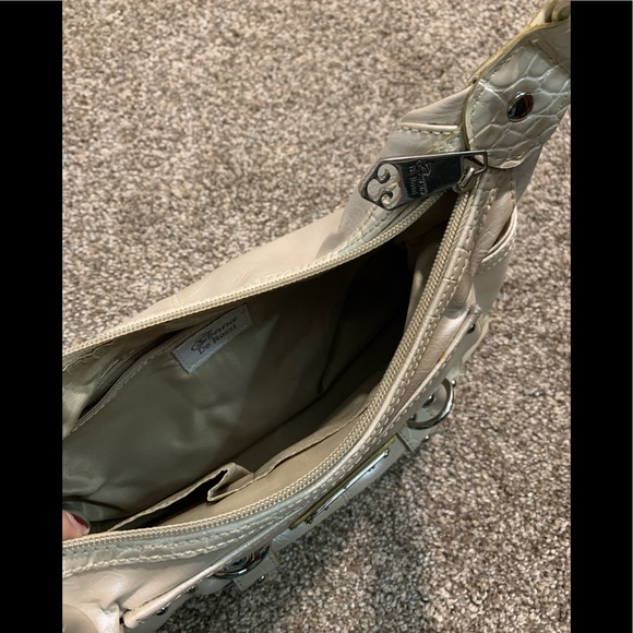 Genna De Rossi cream color purse - Picture 4 of 7